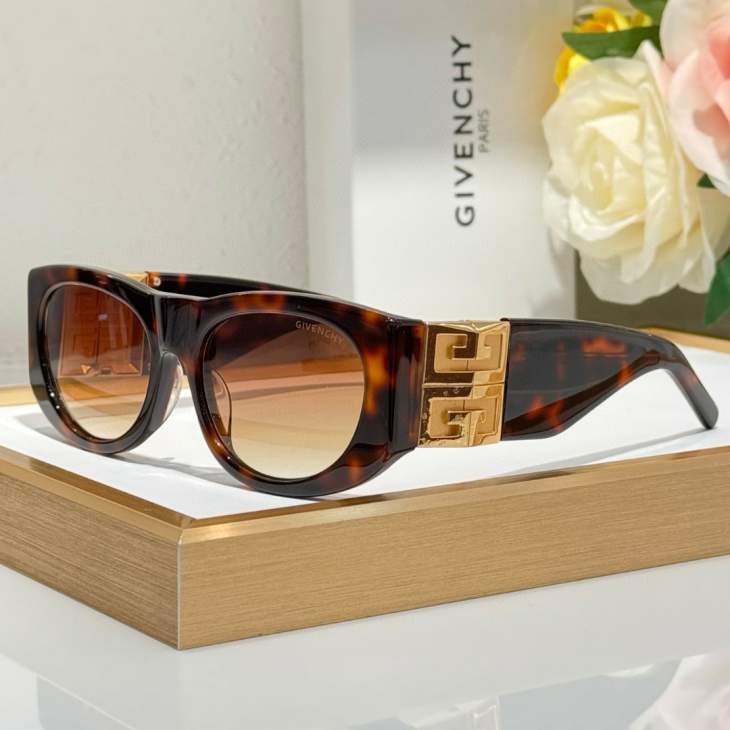 Picture of Givenchy Sunglasses _SKUfw69699157fw